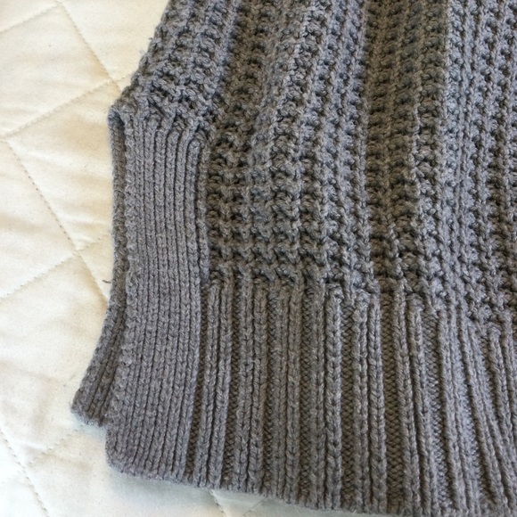 Piperlime Sweater - Picture 5 of 8